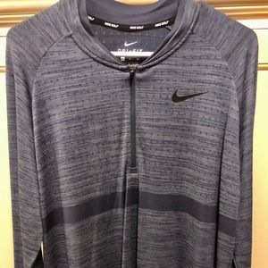 Nike Lightweight 1/4 zip shirt